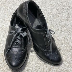 Naot Rubino Oxford Lace Up Shoe Black 38